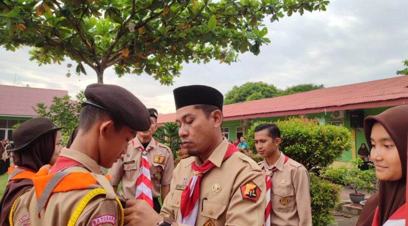Pramuka MAN Batubara Lantik Dewan Ambalan Diponegoro dan Cut Mutia Masa Bakti 2022/2023