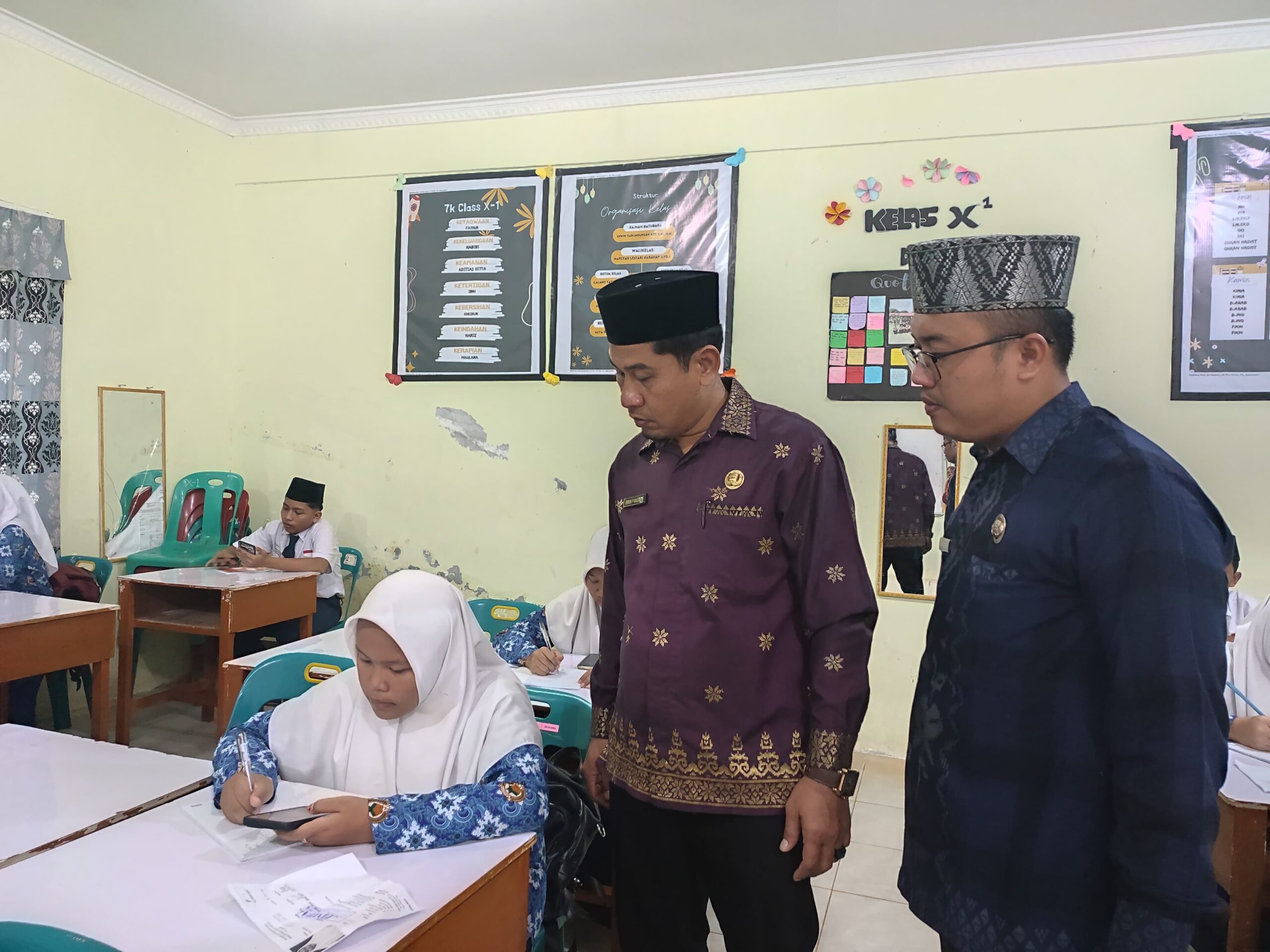 MAN Batubara Laksanakan Tes Akademik Bagi Calon Siswa Baru