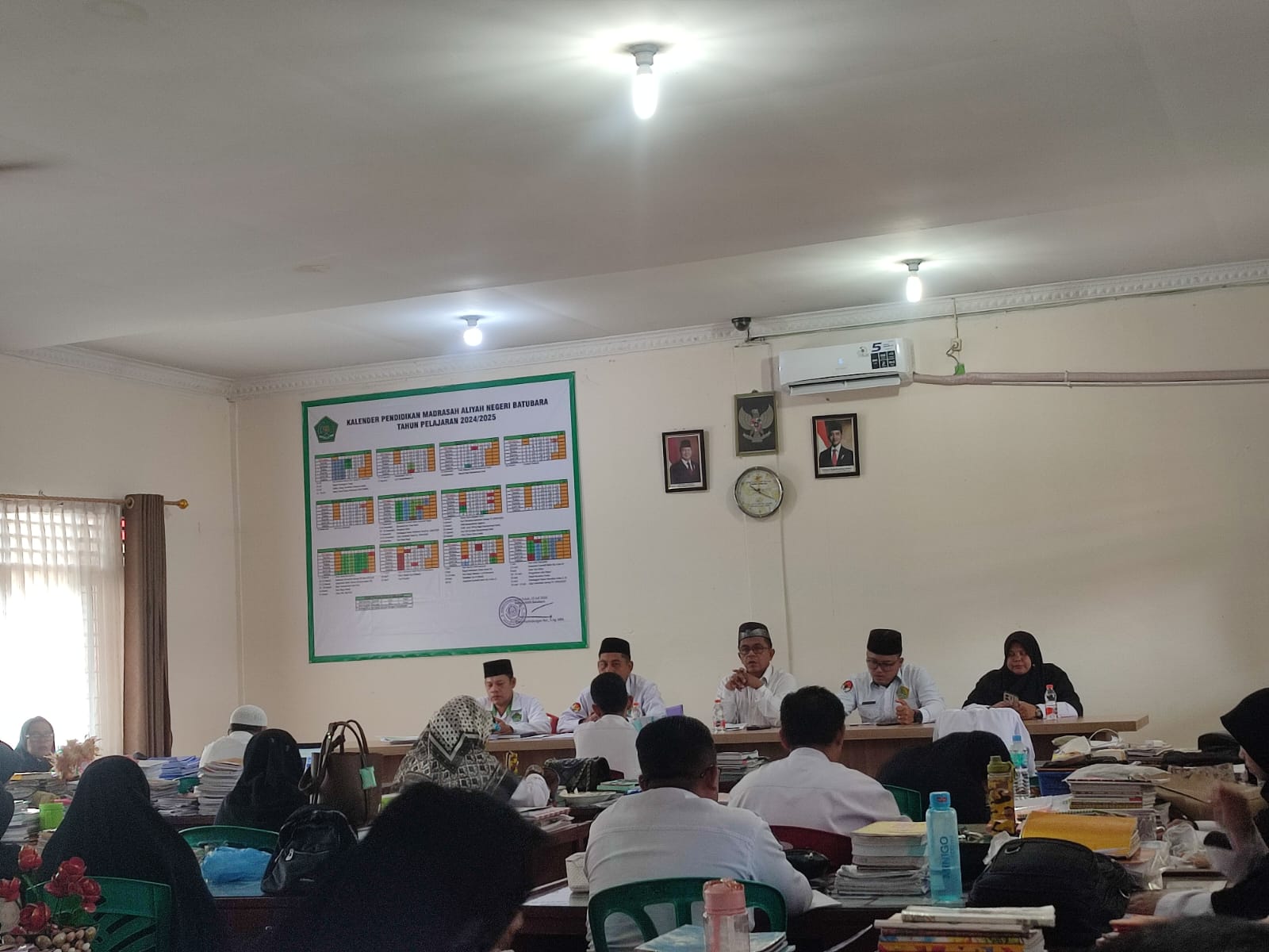 Kepala MAN Batubara Tegaskan Komitmen Kinerja Melalui Rapat Evaluasi