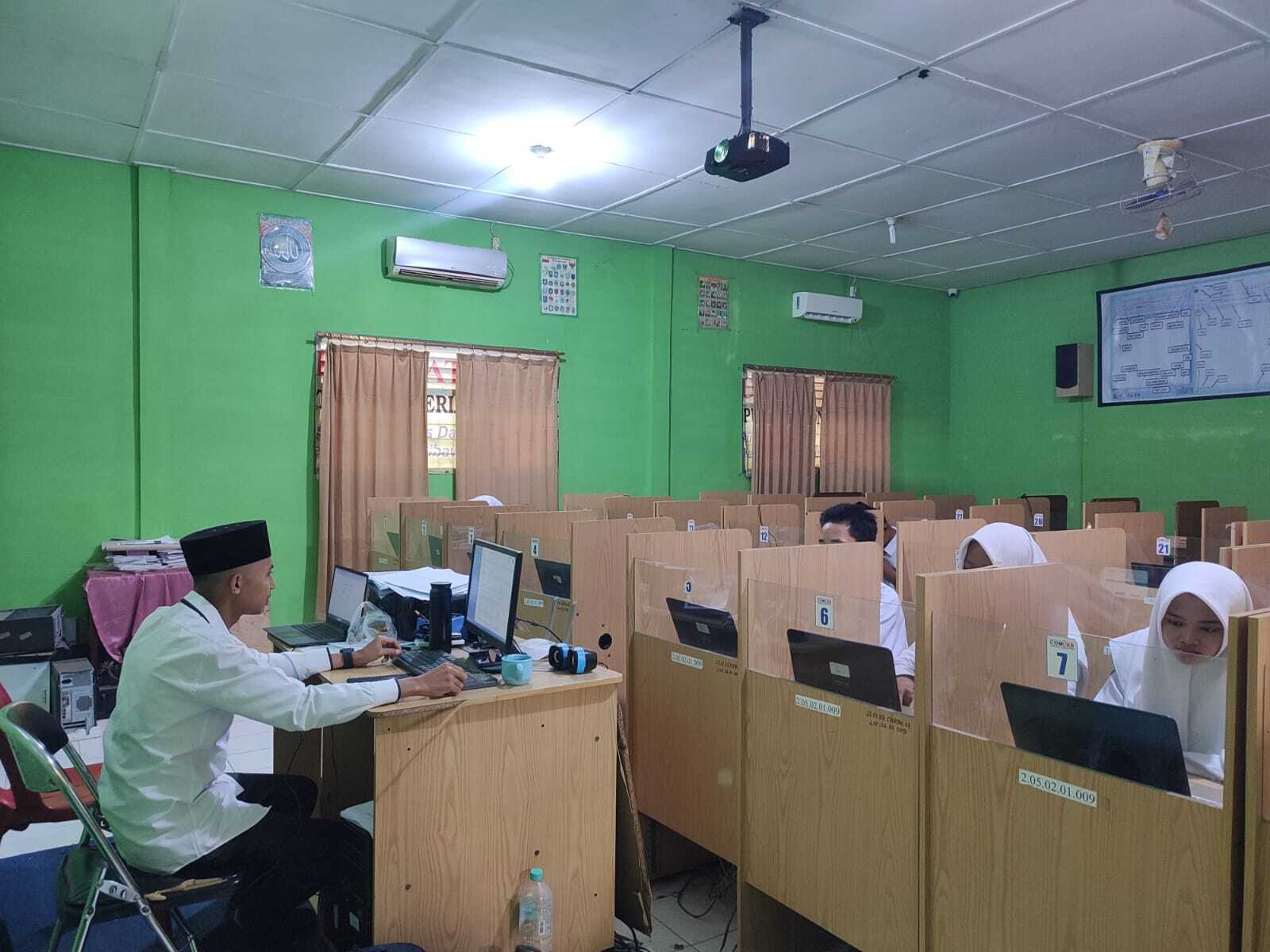 MAN Batubara Tunjukkan Kesiapan Penuh dalam Pelaksanaan ANBK Nasional